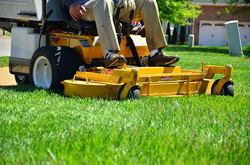 mowing-after-6-pm