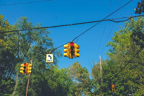 red-light-intersection-turn-sign